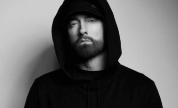 Portrait:9zwnrnhwjaw= Eminem